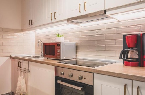 Omonia Apartment | 90m2 Luxury Apartment in the Heart of Athens - Living Stone Sunstone