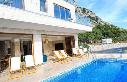 Sveti Stefan Villa | A beautiful holiday begins at villa with an amazing view, sunrises and sunsets.