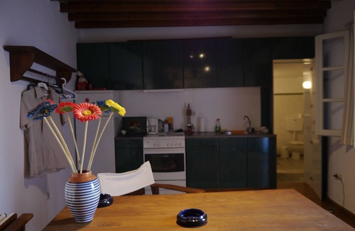 Apollonia Apartment | A Beautiful Little House