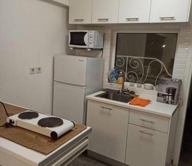 Ampelokipoi Apartment | A comfortable apartment to you