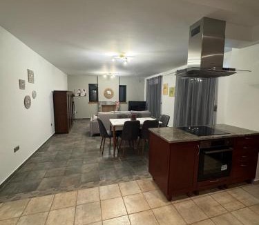 Rafina-Pikermi Apartment | A little paradise