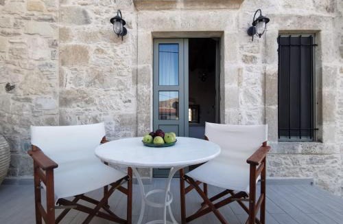 Sivas House | A Romantic House for Two