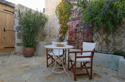 Sivas House | A Romantic House for Two