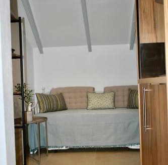 Ouranoupoli House | A tiny studio