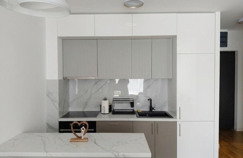 Zeljeznica Apartment | AA Apartment