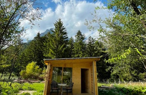 Valbone House | Aarmeli guest house
