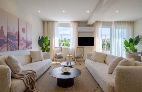 Monastiraki Apartment | Acropolis Dream with Plunge Pool