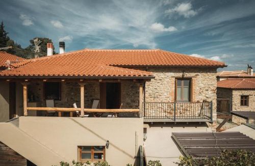 Pikoulianika Hotel | Acropolis Mystra Guesthouse