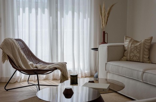 Monastiraki Apartment | Acropolis View Plunge Pool Loft