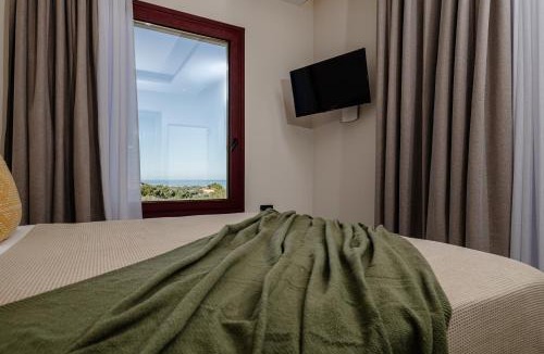 Neromilos Villa | Adelda Villa