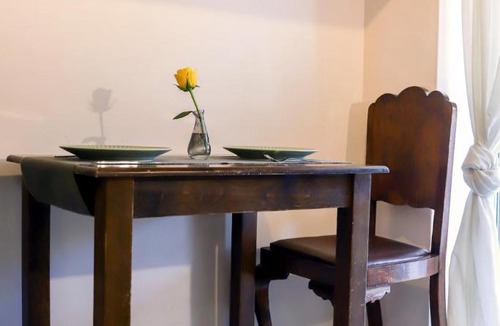 Exarhia Apartment | Adorable Jacuzzi flat in the most alive Athens!