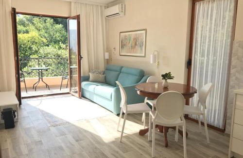 Trebesinj Apartment | Adria Montenegro Seaview