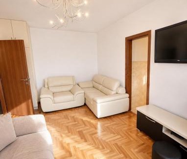 Lazi Apartment | Adriatic Apartment