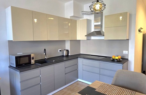 Golem Apartment | Adriatic View Holiday Home 076