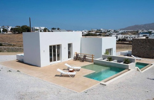 Ano Mera Apartment | Adyton Luxury Suites, Mykonos Poolside Luxury