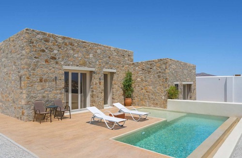 Ano Mera Apartment | Adyton Luxury Suites, PrivatePool Oasis in Mykonos