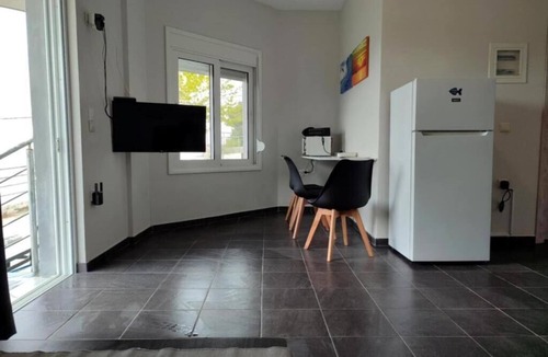 Agii Apostoli Apartment | Aegean Beachfront Apartment 2