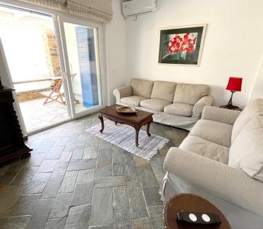 Agios Romanos Apartment | Aegean Big Blue -Rosalie Home