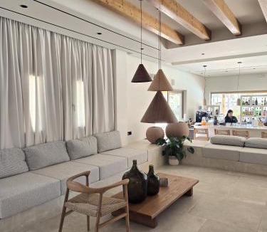 Lambi Hotel | Aegean Houses