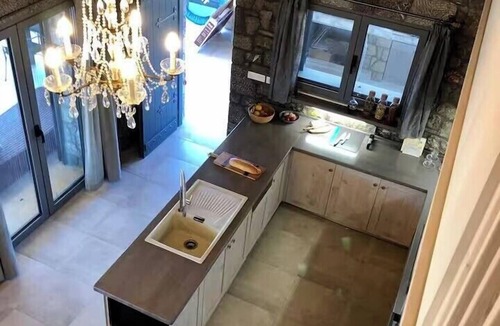Chalcis House | Aegean retreat for 6 pool & Evia views near Athens