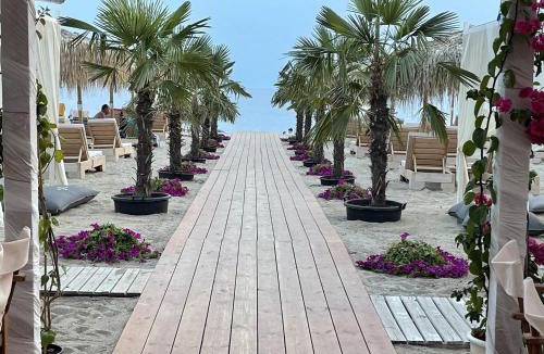 Nea Iraklia Apartment | Aegean Seaview Grand Suite 180 degrees