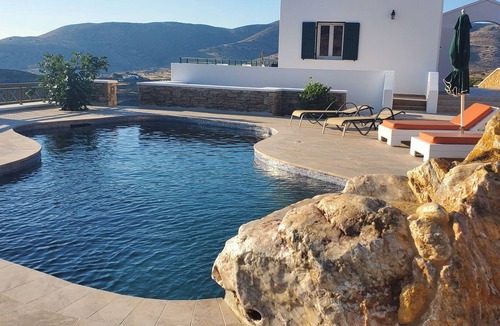 Ios Town Villa | AEGEAN VILLAS IOS: VILLA HOPE