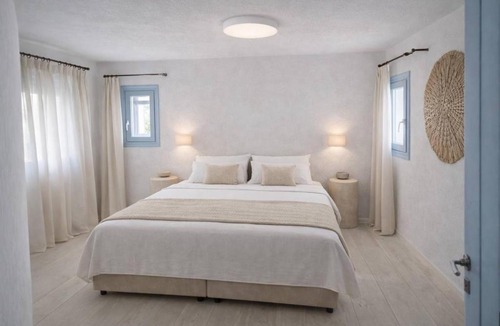 Chrissi Akti Villa | Aelia Paros Beachfront Villas-Member of My Villas Hospitality