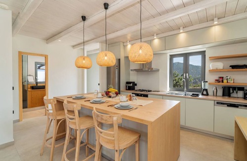 Agios Nikolaos House | Aerico seascape Villa
