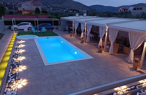 Anavyssos Villa | Aesthetic Villa