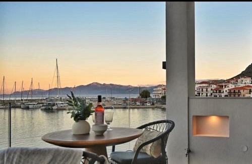 Monemvasia Apartment | Aether-Castle vista