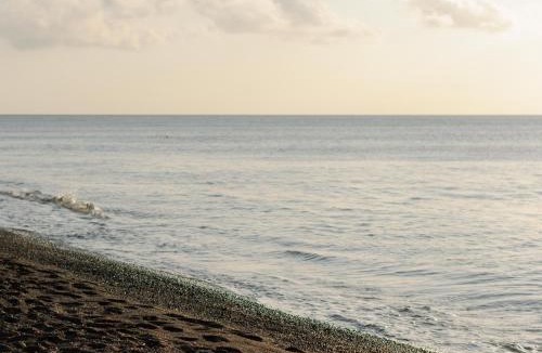 Kamari Hotel | Afroditi Venus Beach Resort
