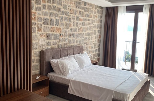 Rose Hotel | Agape Rose