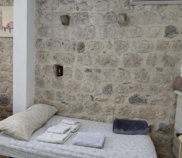 Skaljari Apartment | Agica apartment