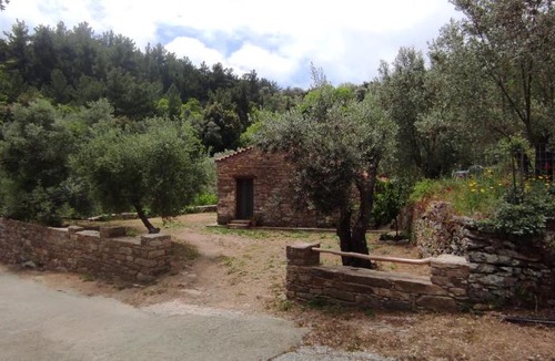 Raches House | Agios Ioannis Solar Cottage - Eco-friendly, Solar Powered