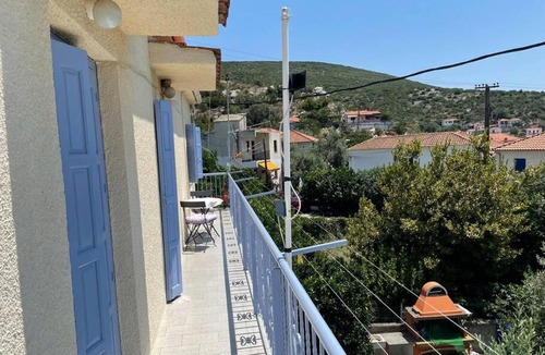 Trikeri Apartment | Aglaia's traditional house