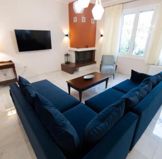 Nafplion City Centre Villa | AKAKIA VILLA NAFPLIO