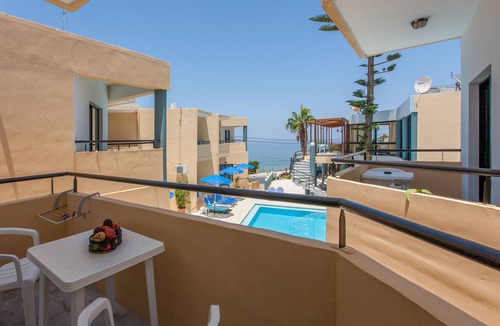 Kato Galatas Hotel | Akasti Hotel