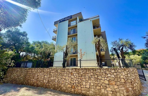 Utjeha Apartment | Akhdar Apartments
