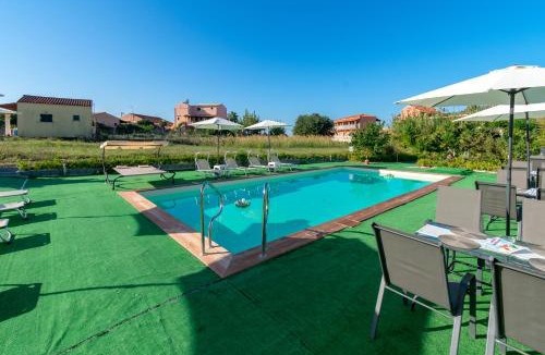 Agios Georgios Pagon Apartment | Akis Villa Studios & Apartment with Pool by Hotelius