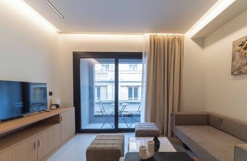 Piraeus Apartment | AKVA Studio w Balcony near Port of Piraeus