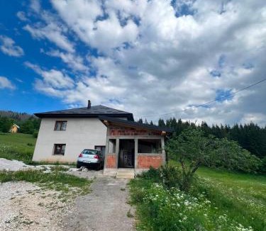 Rozaje County House | Albanica Guesthouse