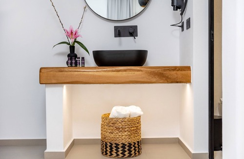 Naxos Town Hotel | Alenor City Hotel