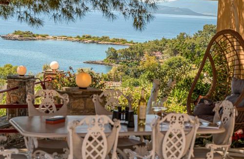 Volos House | Alexander's