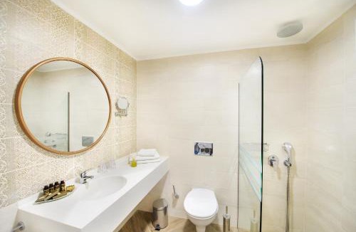 Potos Resort | Alexandra Beach Spa Resort