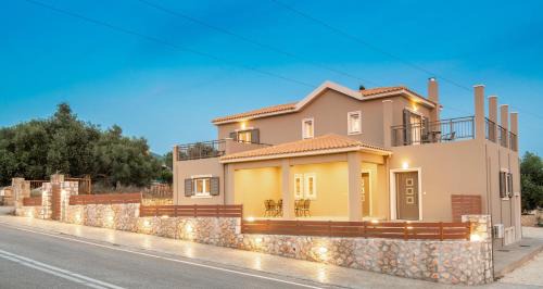 Razata Apartment | Alexandra's Residence
