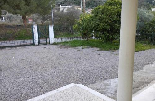 Kamena Vourla House | Alexas country house