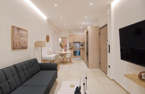 Athens Apartment | ALIKI Reno 2BR Apart Athens Ambelokipi Metro