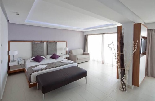 Karpathos Town Hotel | Alimounda Mare