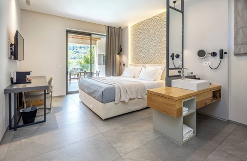 Evrostina Hotel | Alissachni SeaSide Hotel