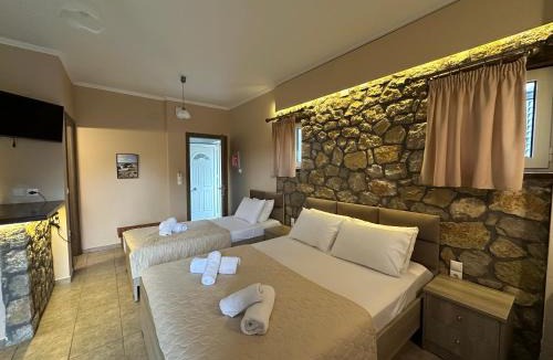 Apolpaina Apartment | Alkionis Pool View Apartments